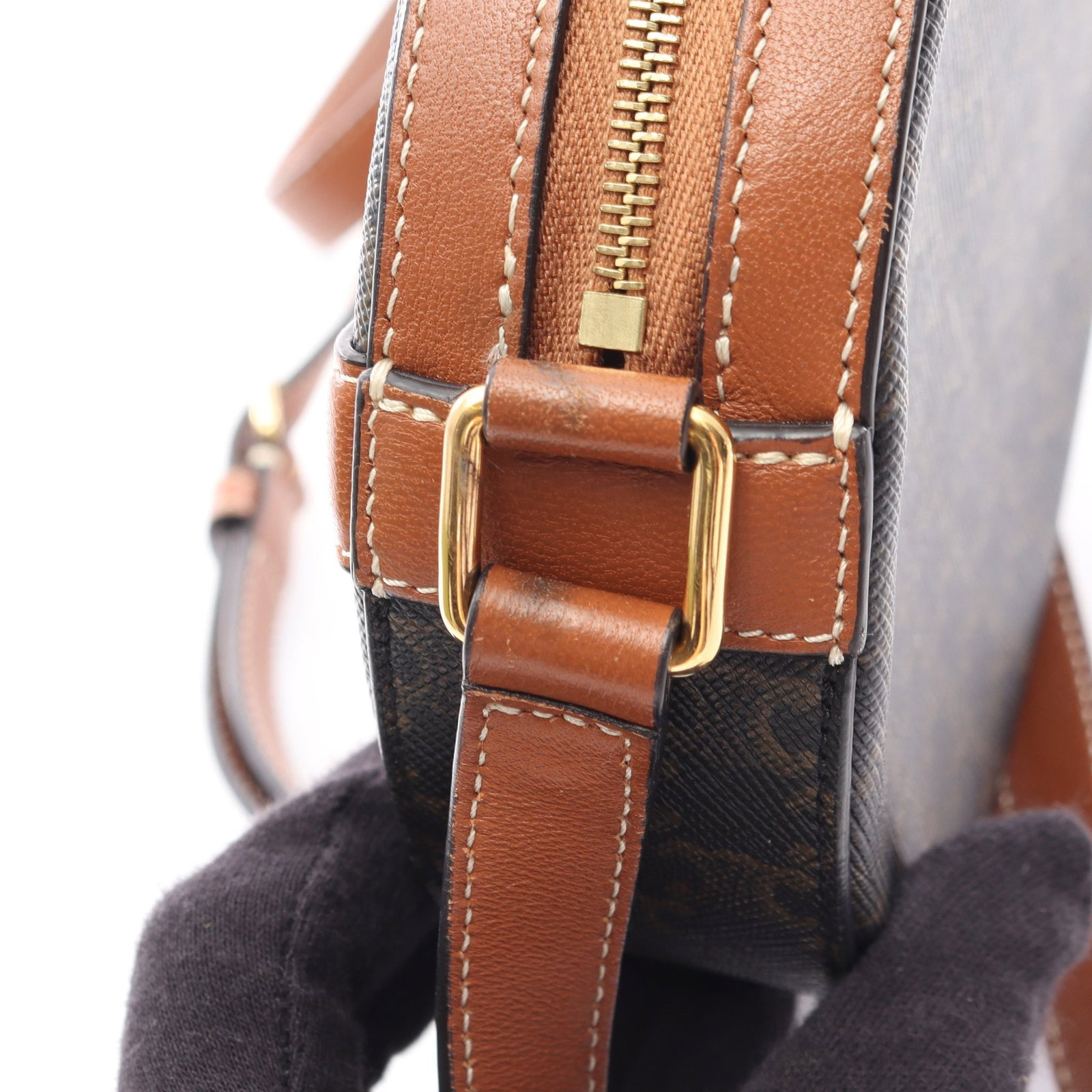 Celine Round Purse Triomphe - 7