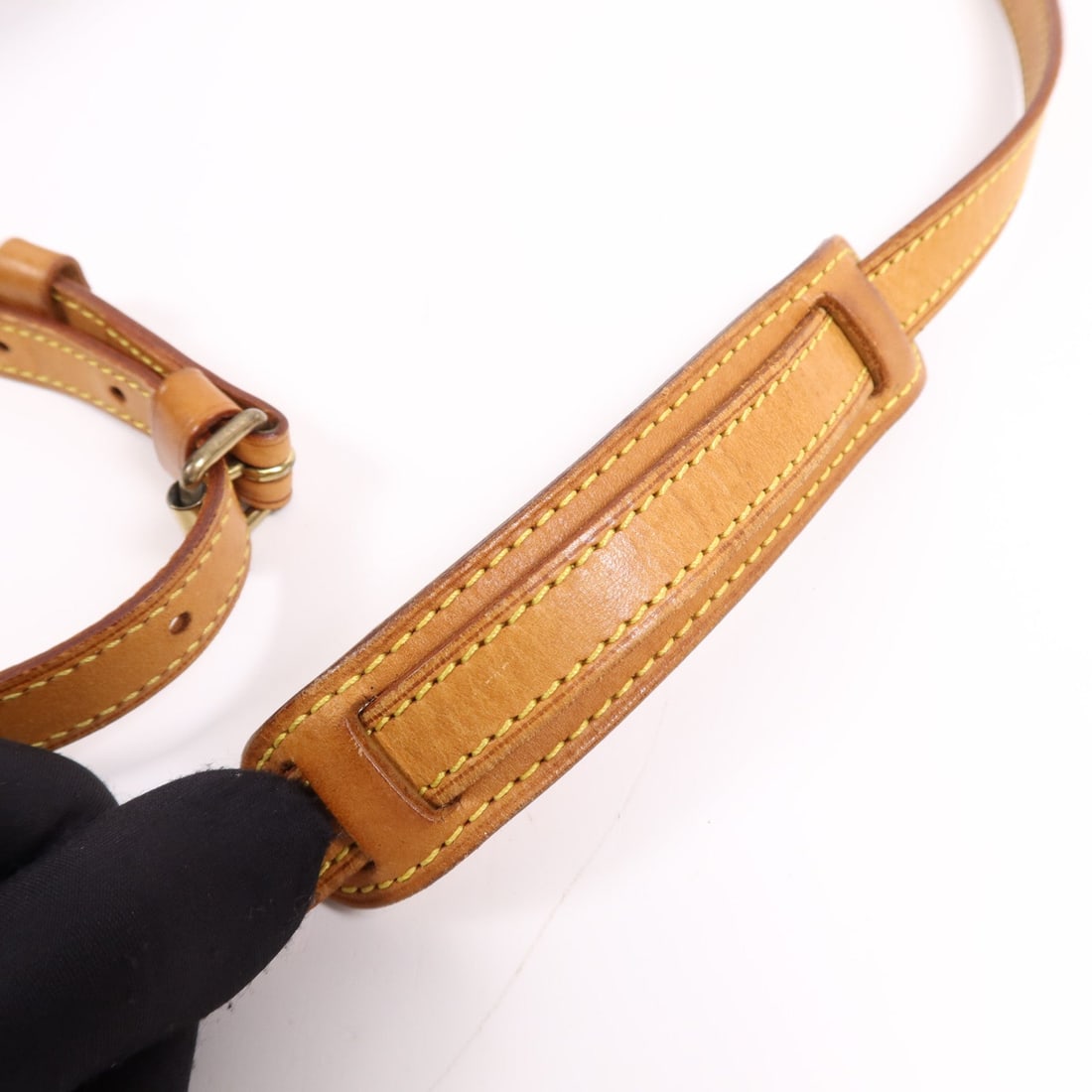Louis Vuitton Blois Monogram - 12