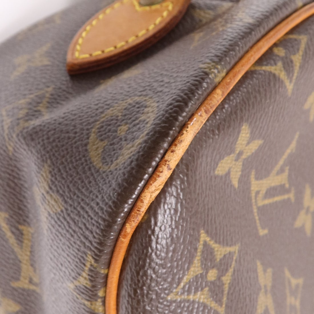 Louis Vuitton Blois Monogram - 8