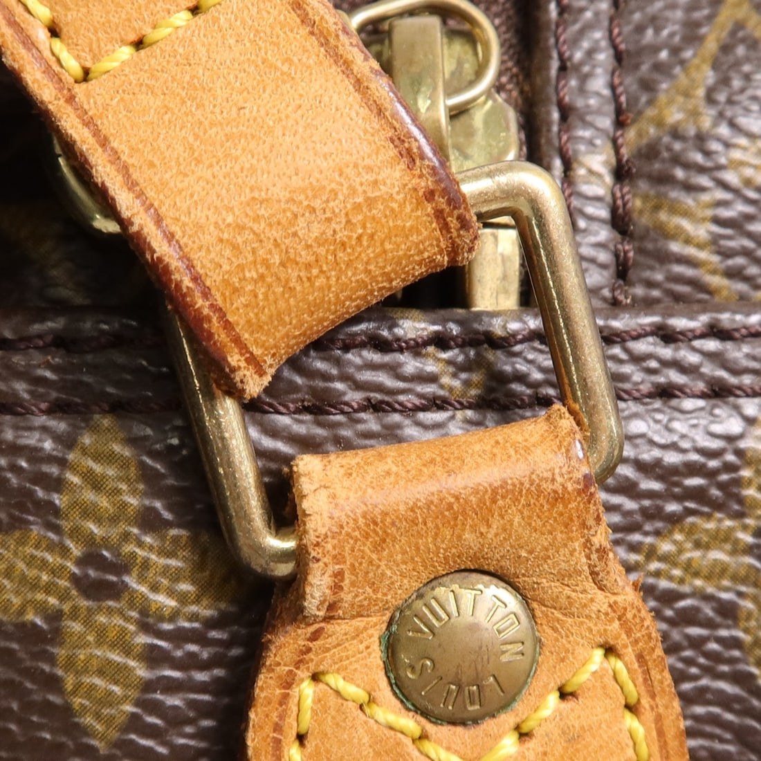 Louis Vuitton Blois Monogram - 9