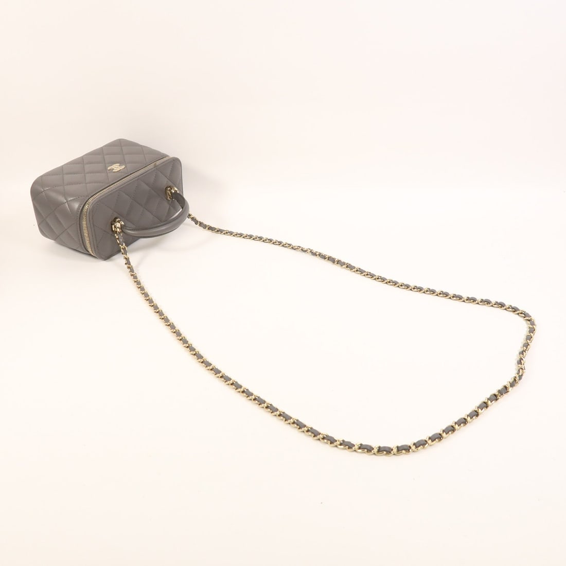 Chanel Vanity Case 2-Way Grey - 8