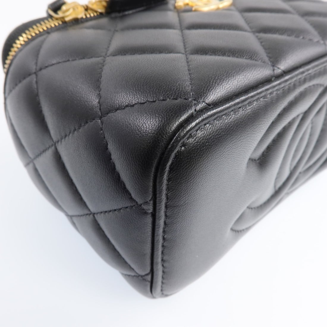 Chanel Vanity Case AP3258 Black - 13