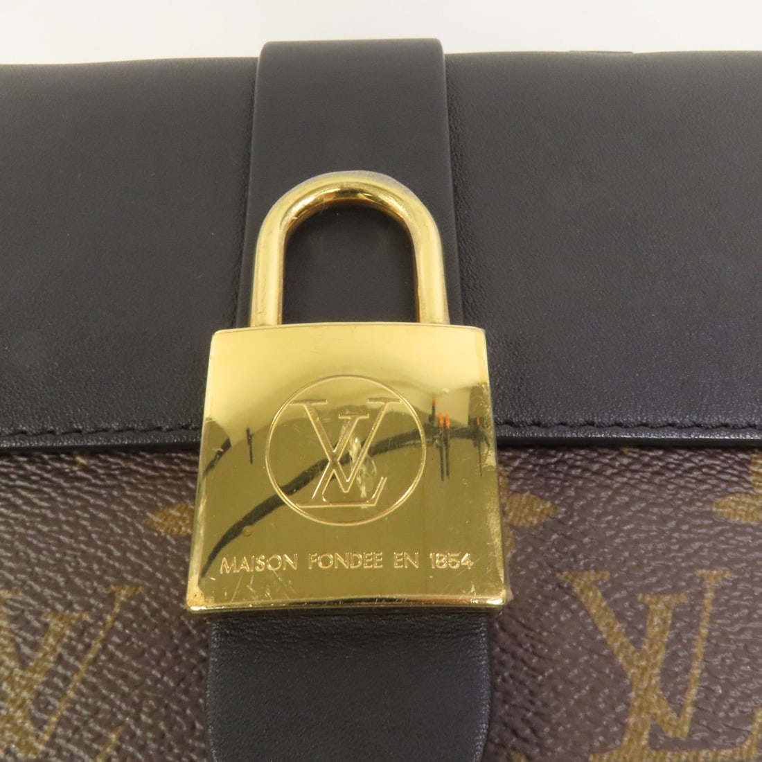Louis Vuitton Locky BB - 7