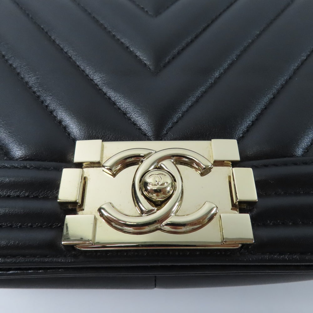 Chanel Boy 25 Black - 9