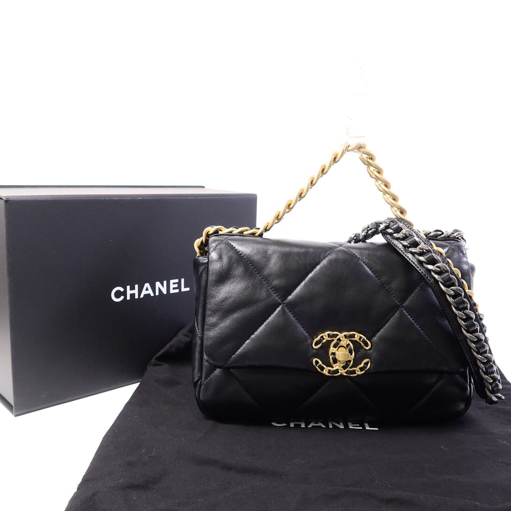 Chanel 19 Small Black - 10