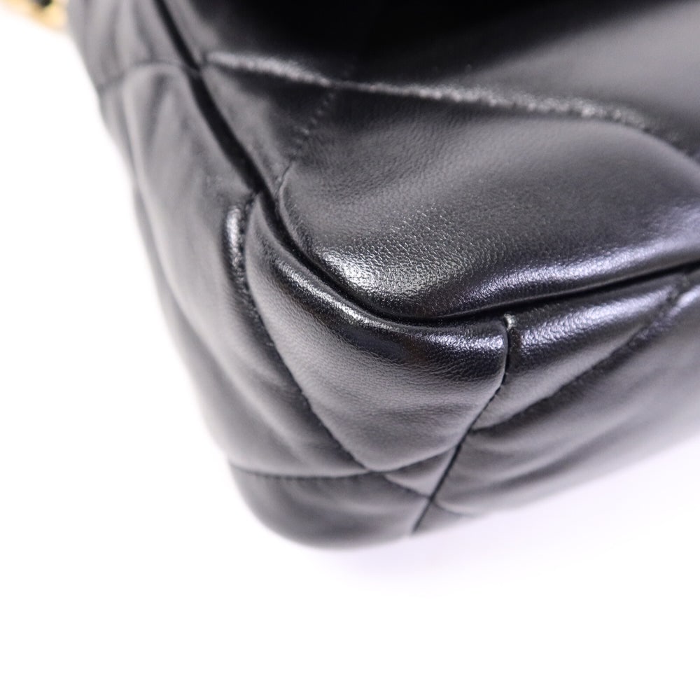 Chanel 19 Small Black - 12
