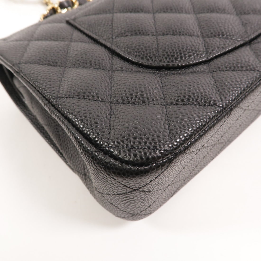 Chanel Classic 25 Black - 17