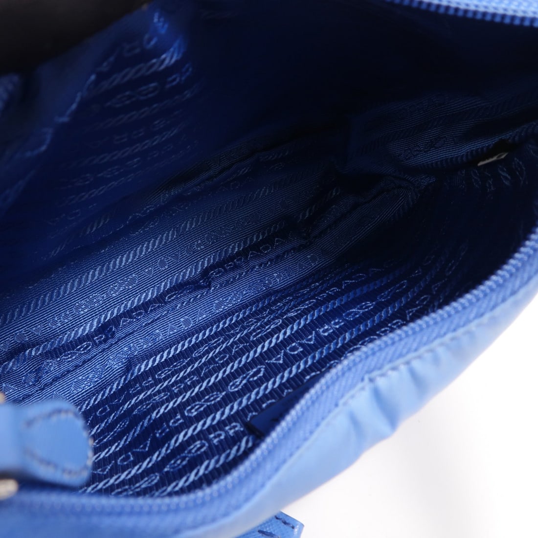 Prada Re-Edition 2000 Blue - 5