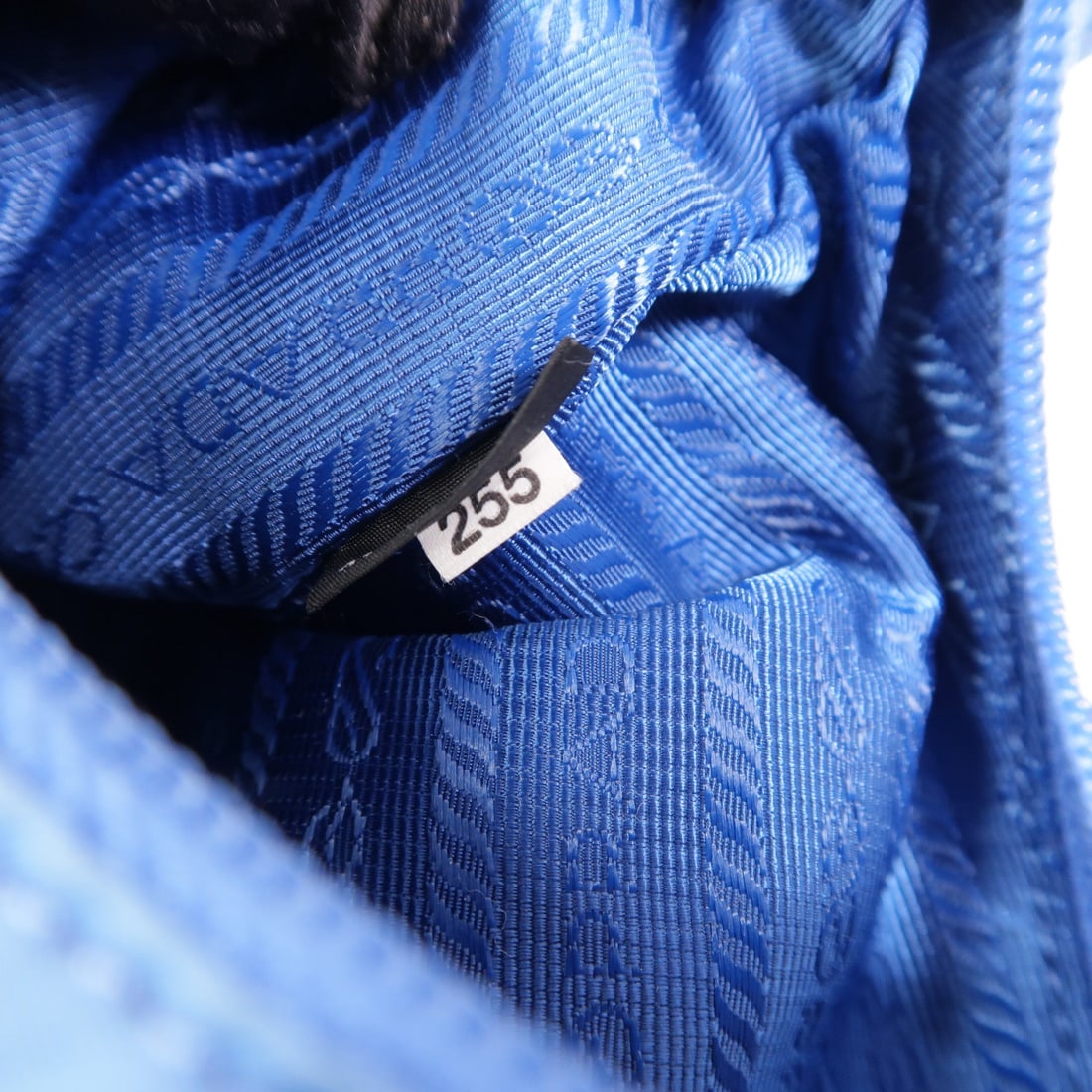 Prada Re-Edition 2000 Blue - 7