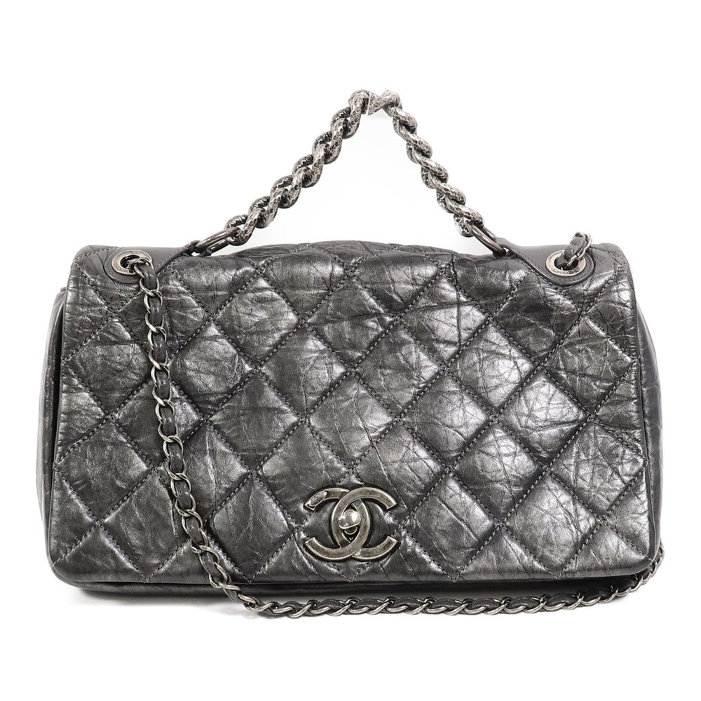 Chanel Chain Shoulder Bag Grey: Grey lambskin chain shoulder bag.