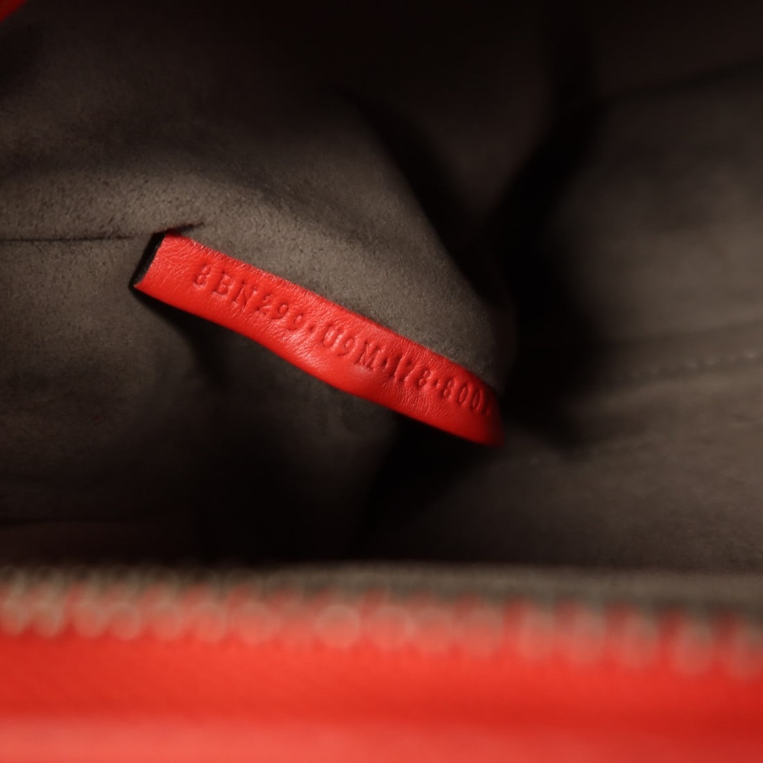 Fendi Dotcom Click Chain Red - 8
