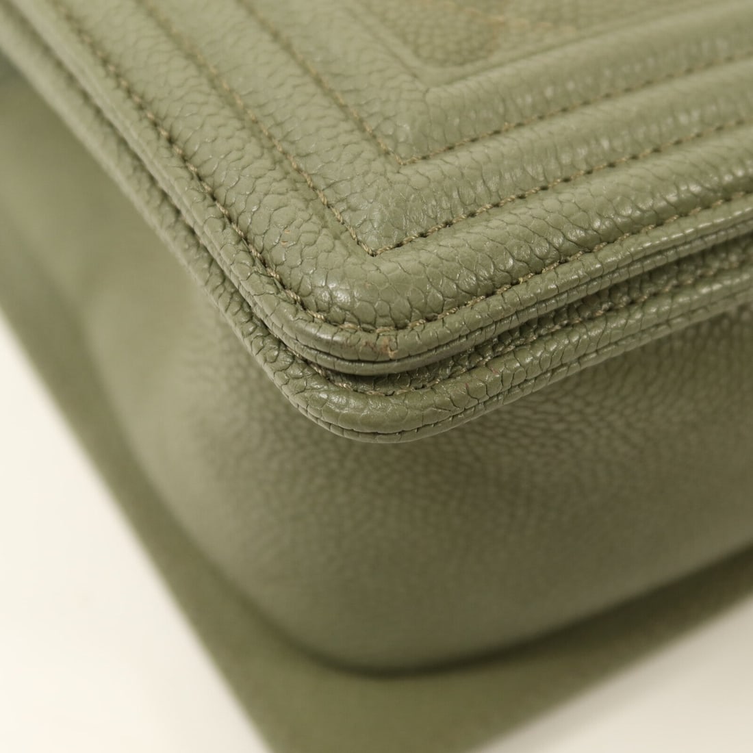 Chanel Boy 25 Green - 11