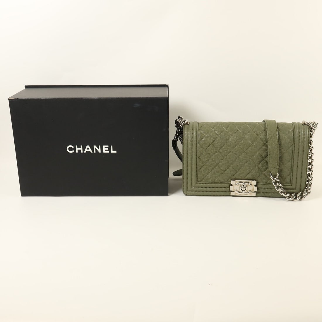 Chanel Boy 25 Green - 9
