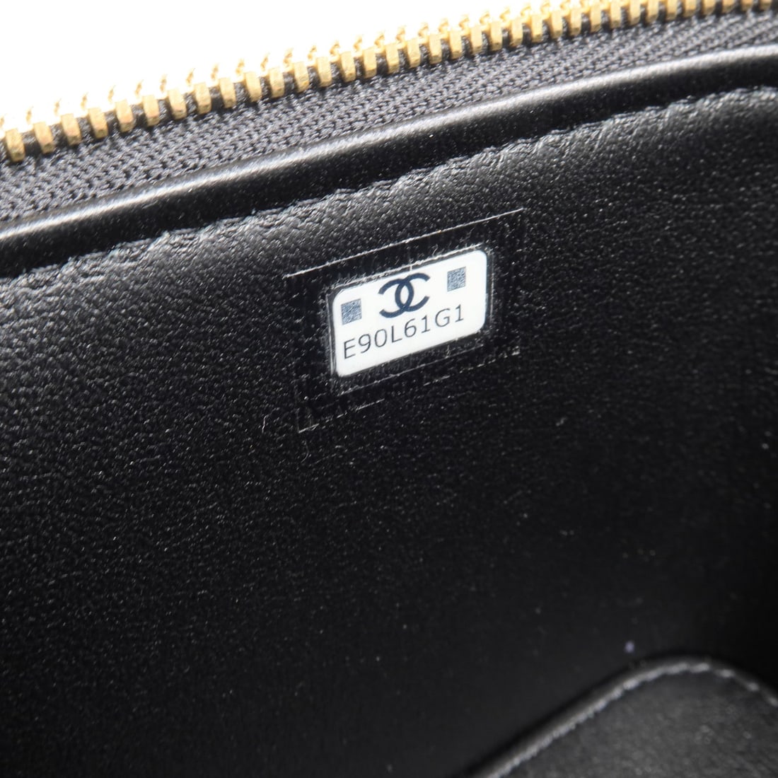 Chanel Vanity Case AP3258 Black - 7