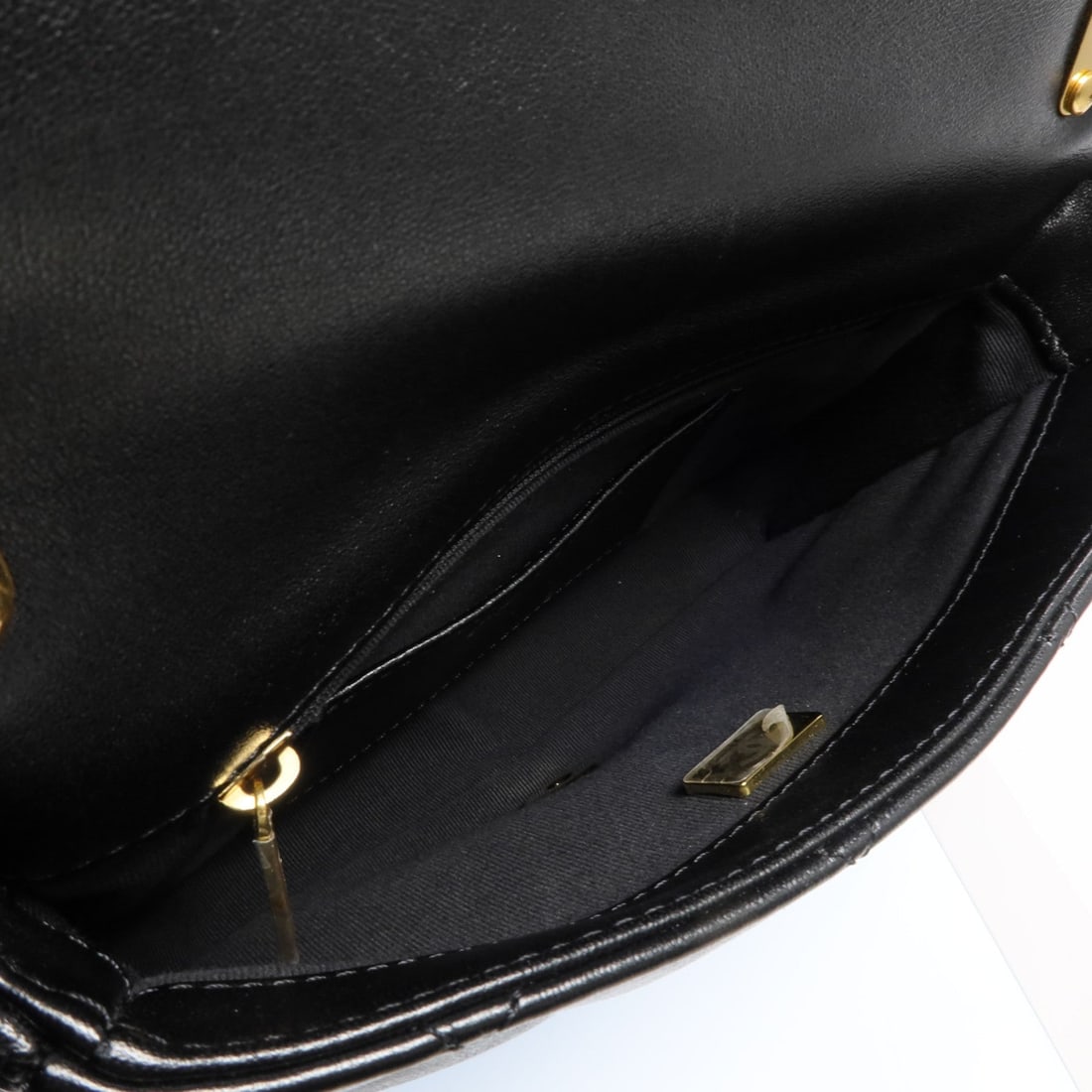 Chanel Chain Shoulder Bag Black - 10