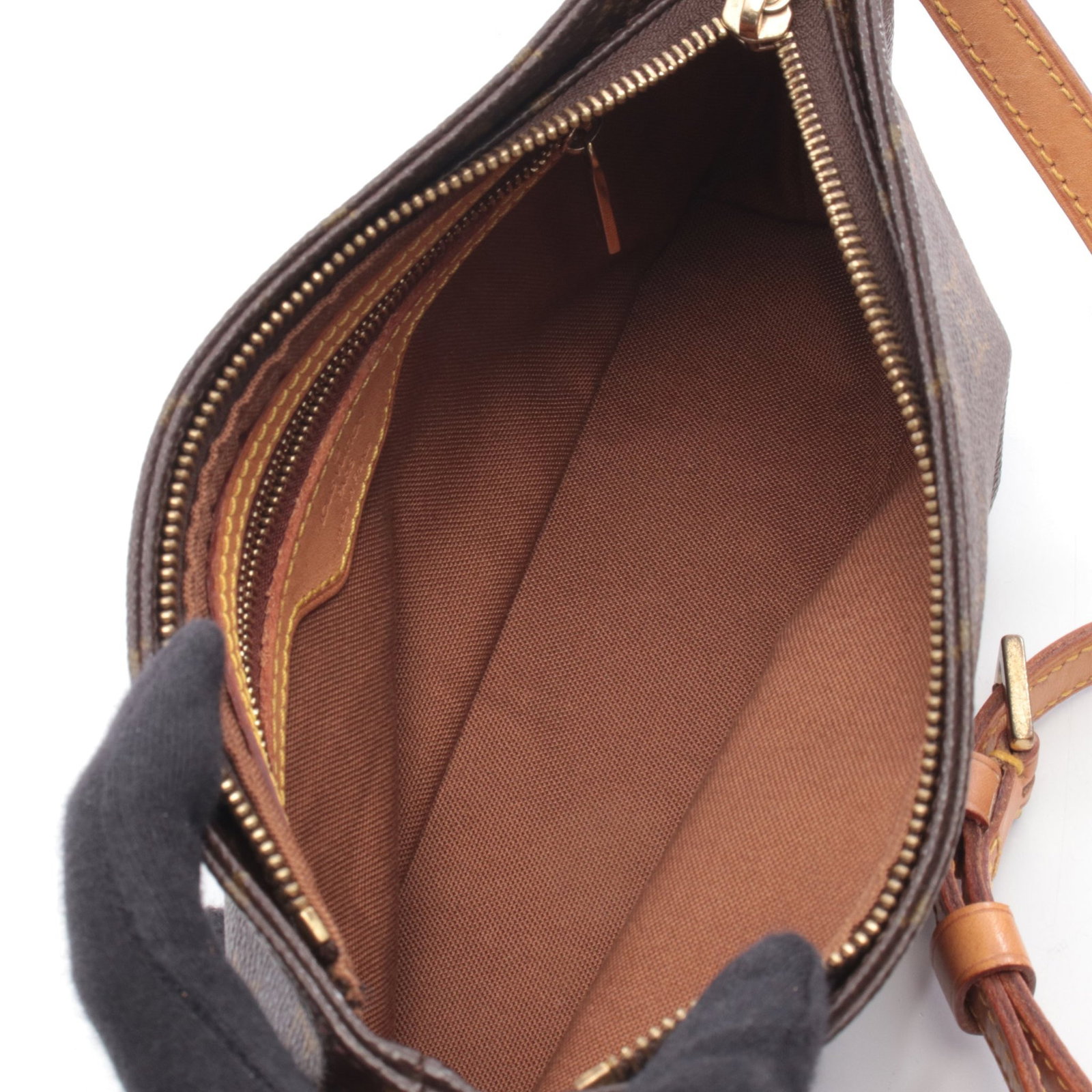 Louis Vuitton Trotteur Monogram - 3