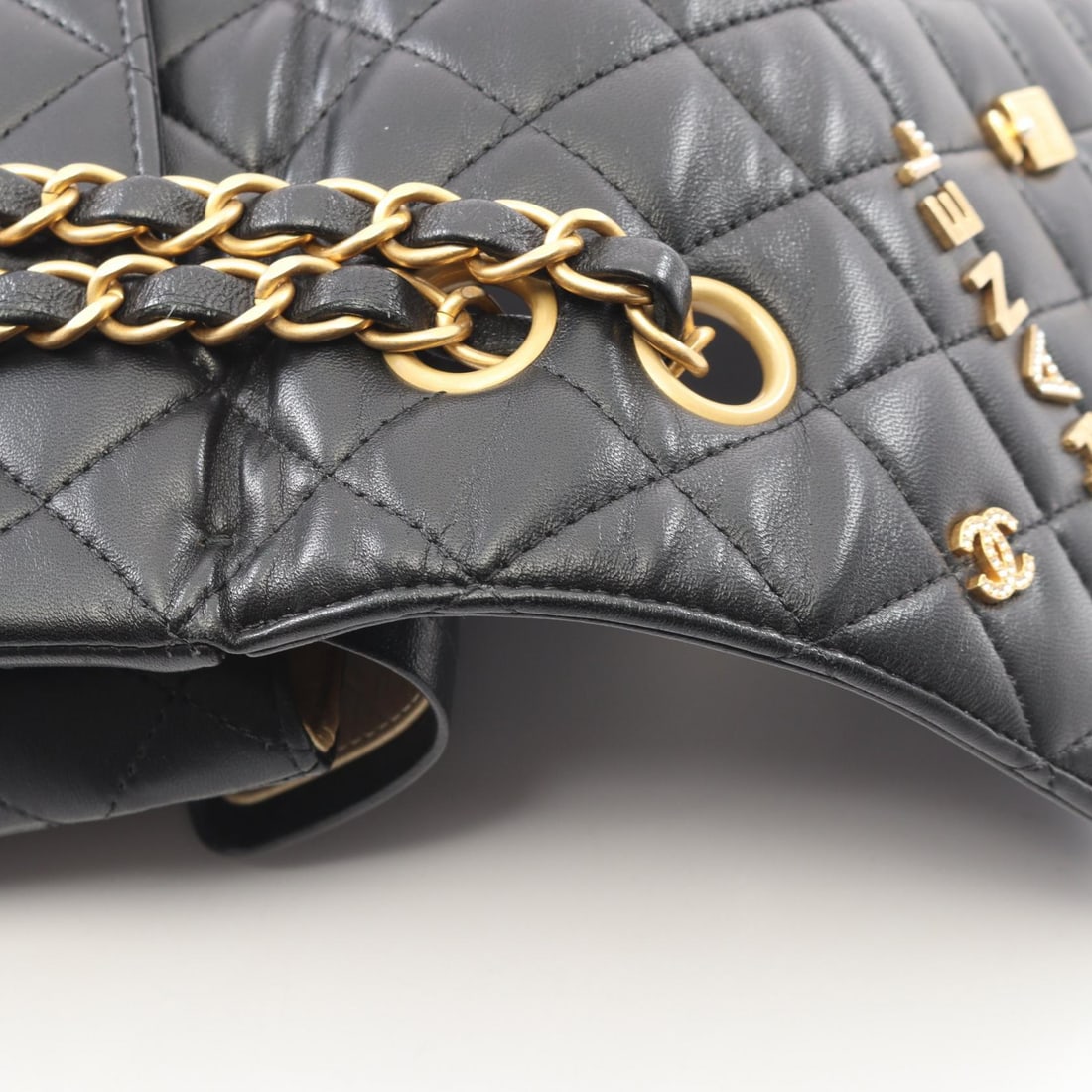 Chanel W Flap Icon Charm - 9