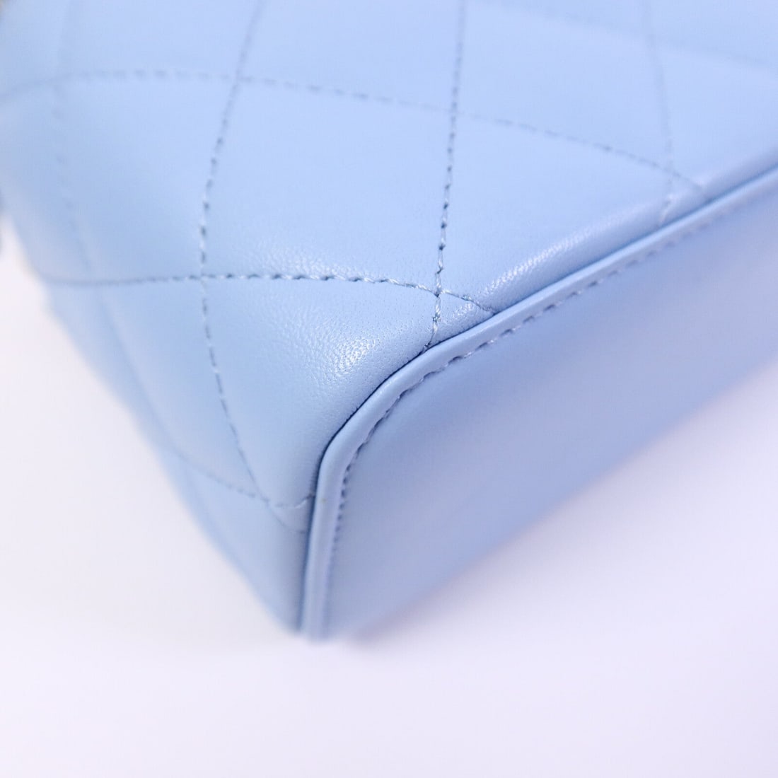 Chanel Vanity Case Blue - 14