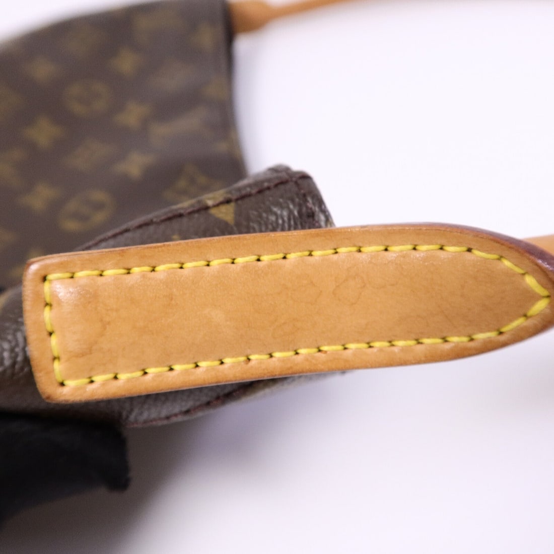Louis Vuitton Looping GM Brown - 19