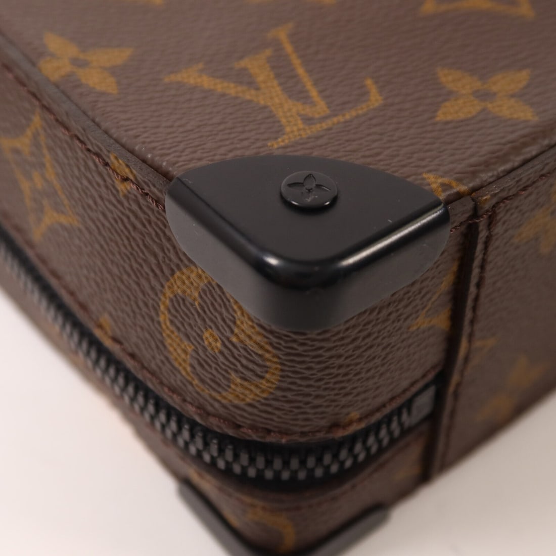Louis Vuitton Handle Soft Trunk - 12