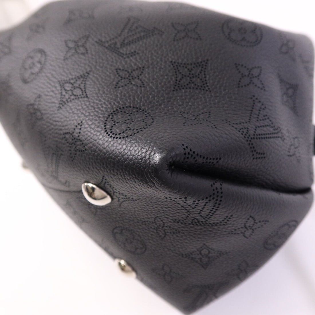 Louis Vuitton Bella Black - 11