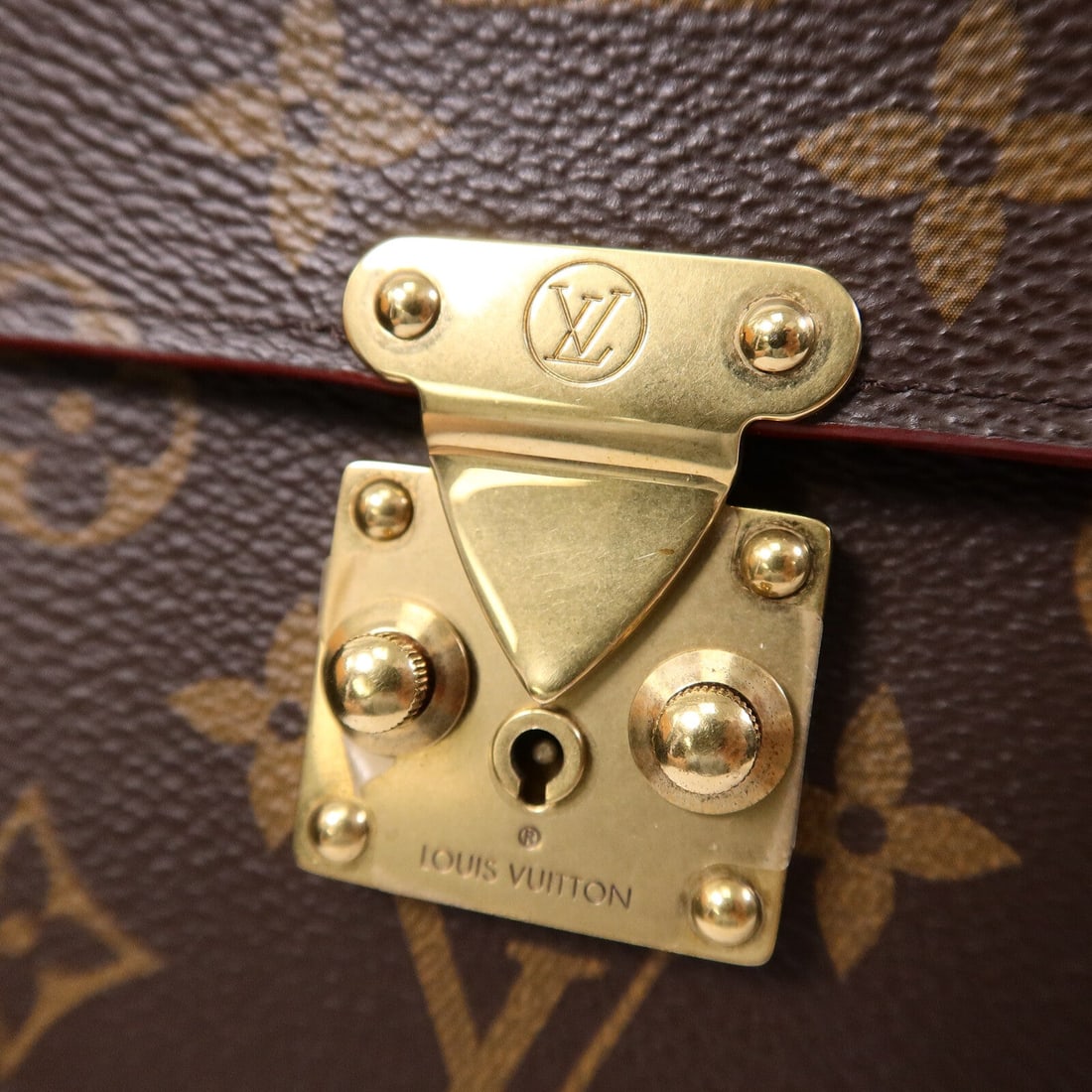 Louis Vuitton S Lock Belt Pouch - 7