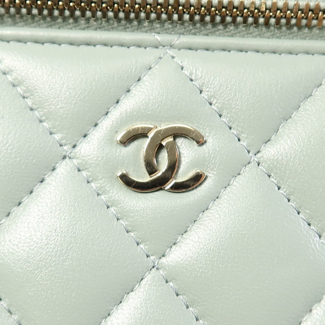 Chanel Vanity Case AP1341 Green - 8