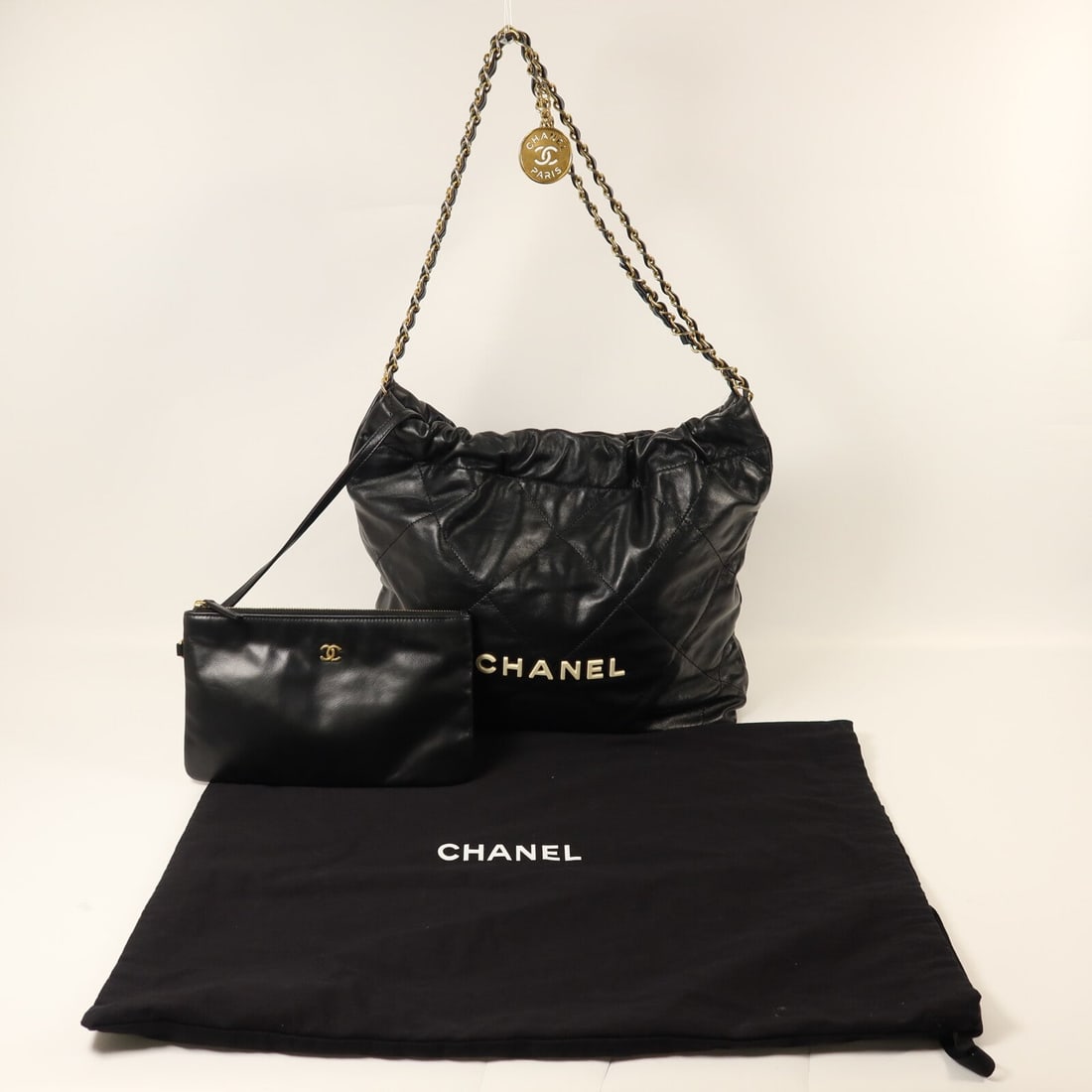 Chanel 22 Small Black - 9
