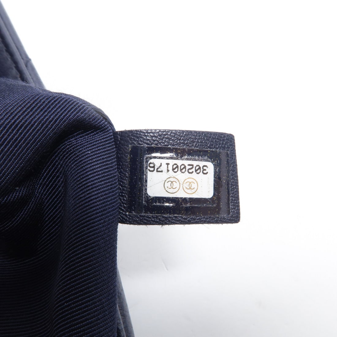 Chanel 19 2Way Navy - 8