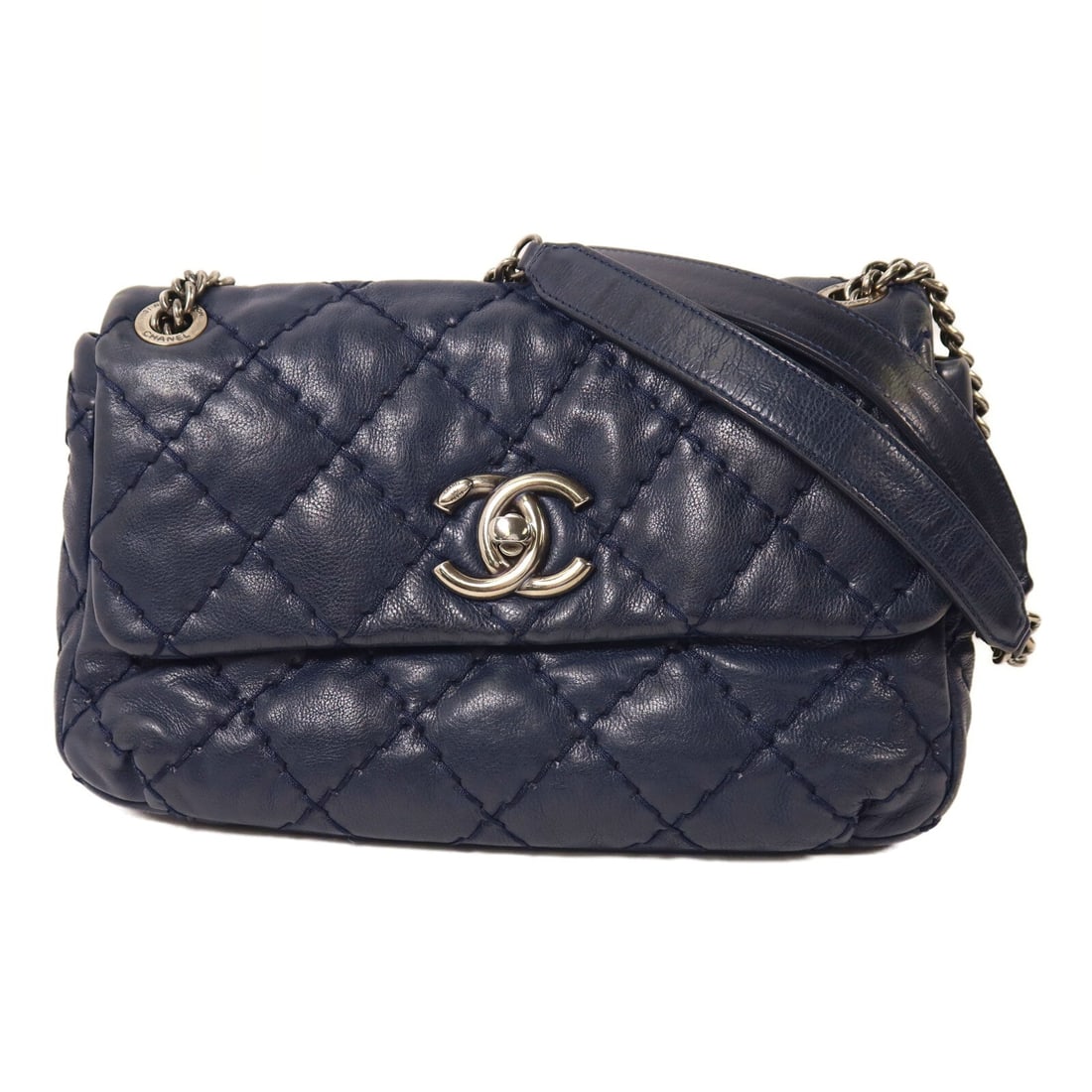 Chanel Classic Flap 2Way Blue: Classic Flap 2 way shoulder bag in blue calfskin with silver hardware; includes storage bags, hologram sticker, and guarantee; 25.5 x 18 x 5.5 cm.