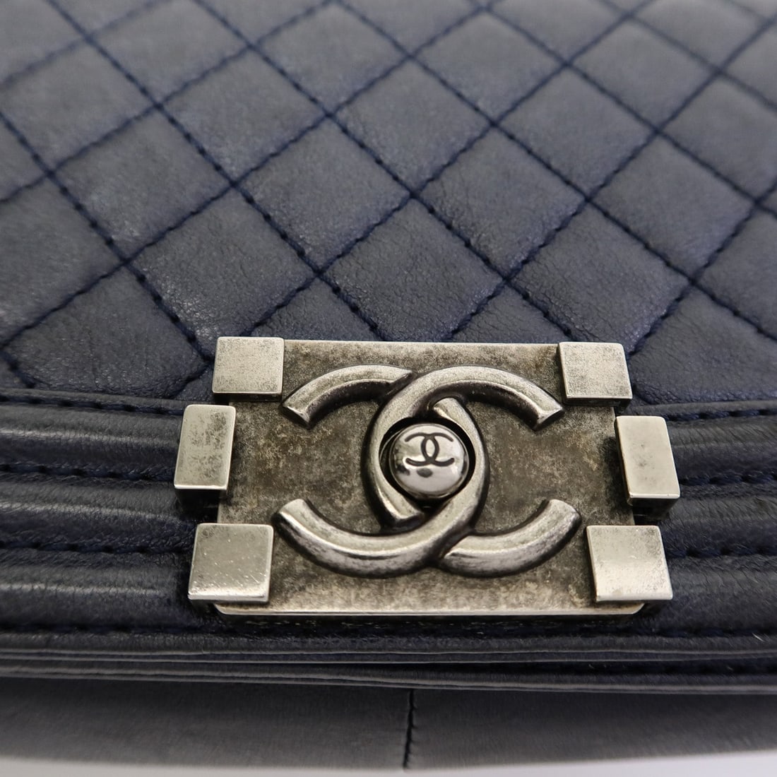Chanel Boy 25 Navy Blue - 9