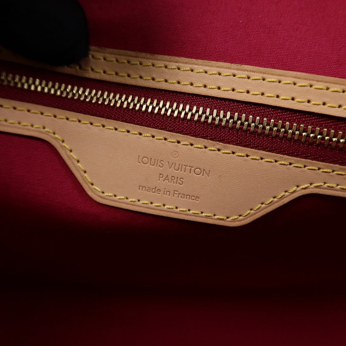 Louis Vuitton Brea MM Red - 6