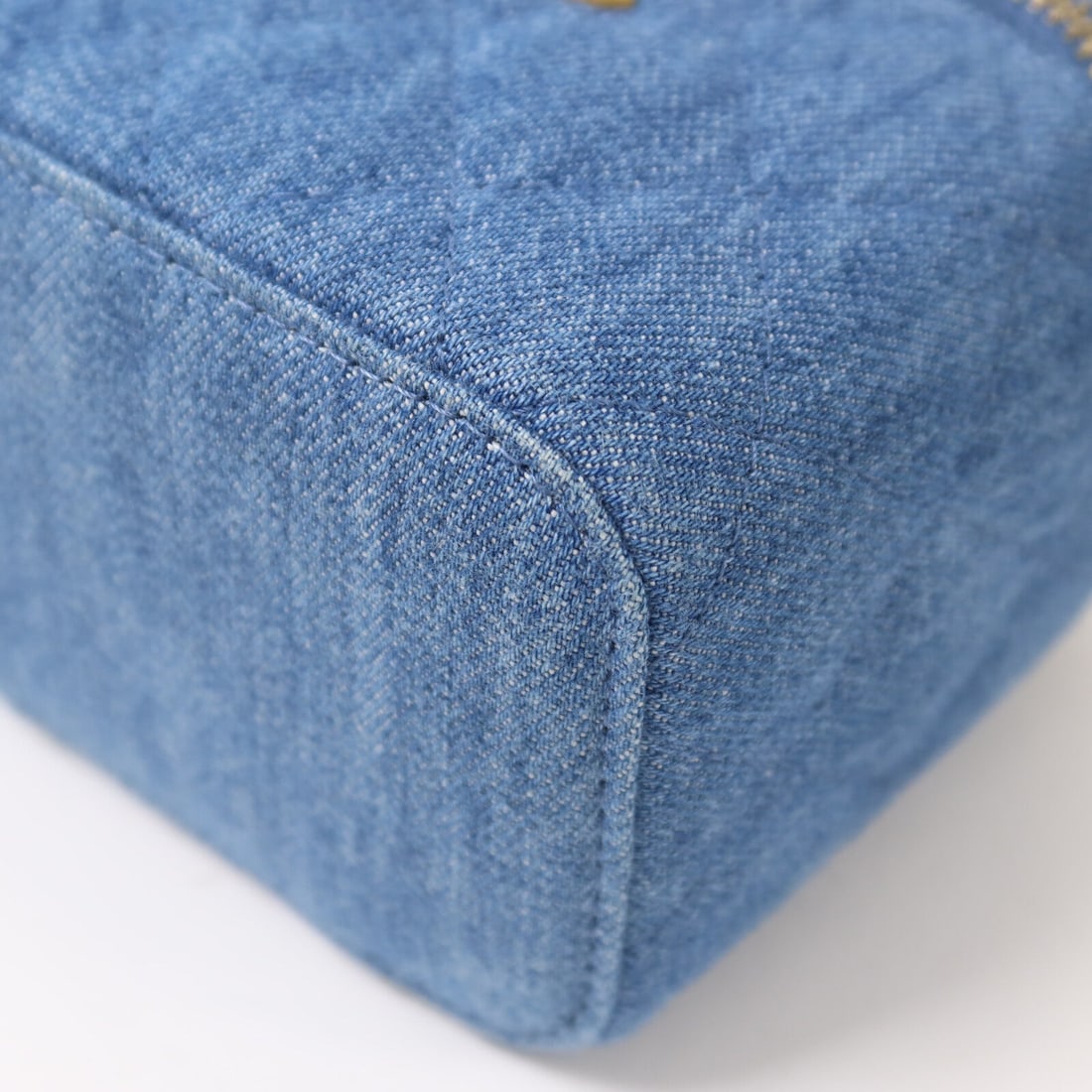 Chanel Mini Vanity Denim Blue - 14