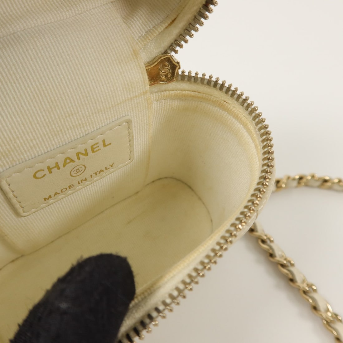 Chanel Mini Box Handle White - 20