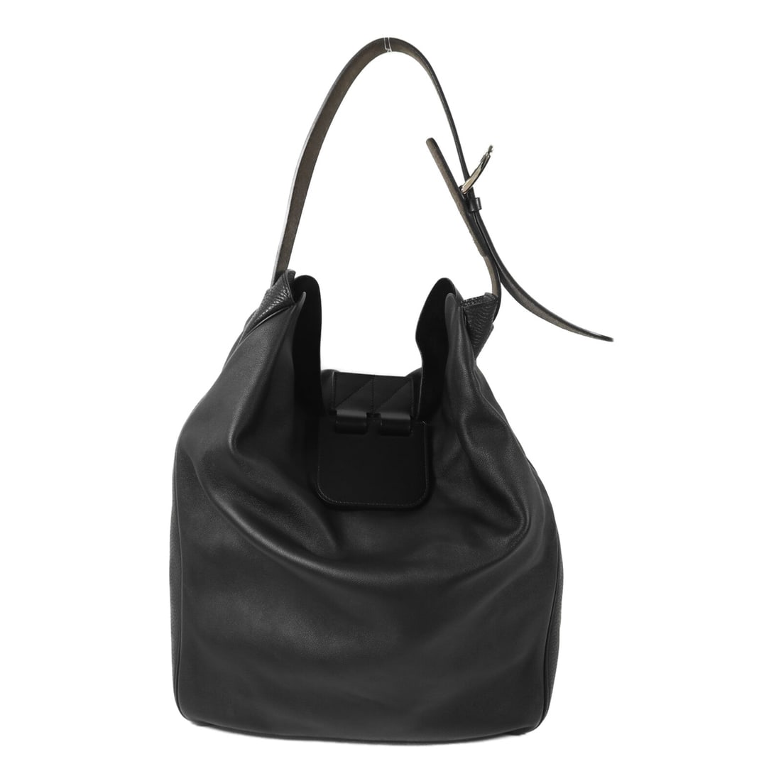 Hermes Virevolte 24 Noir: Virevolte 24 shoulder bag in Noir Swift leather with palladium hardware; includes storage bags; 24 x 32 x 11 cm.
