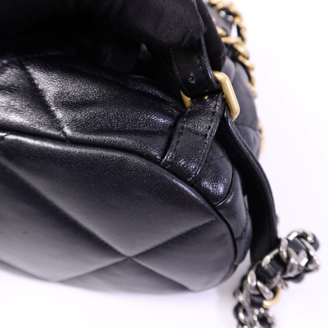 Chanel 19 Backpack Black - 12