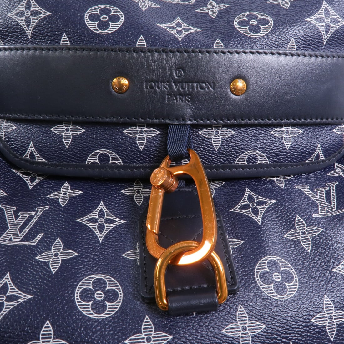 Louis Vuitton Discovery Backpack - 6