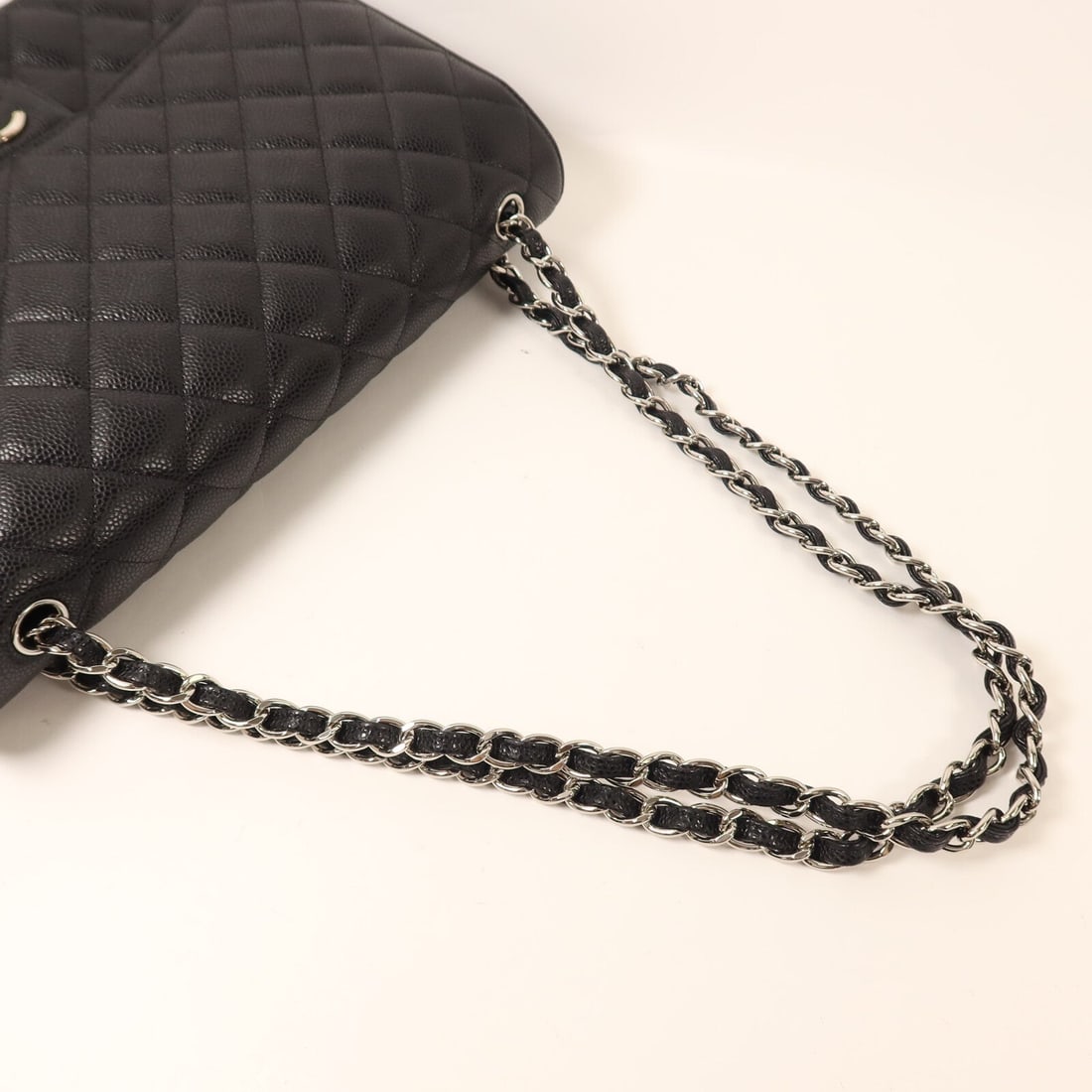 Chanel Maxi Classic Black - 9