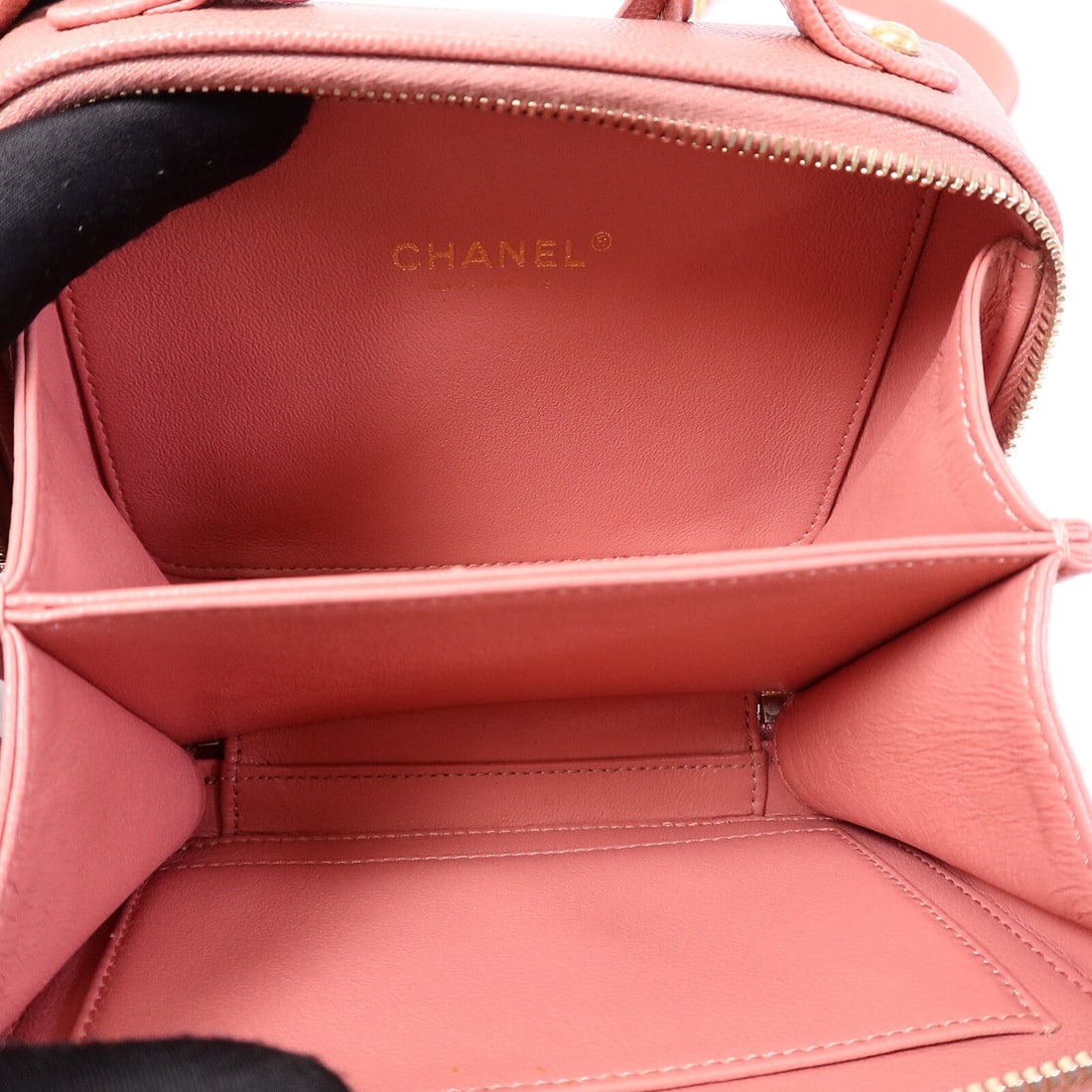Chanel Vanity Case Pink - 5