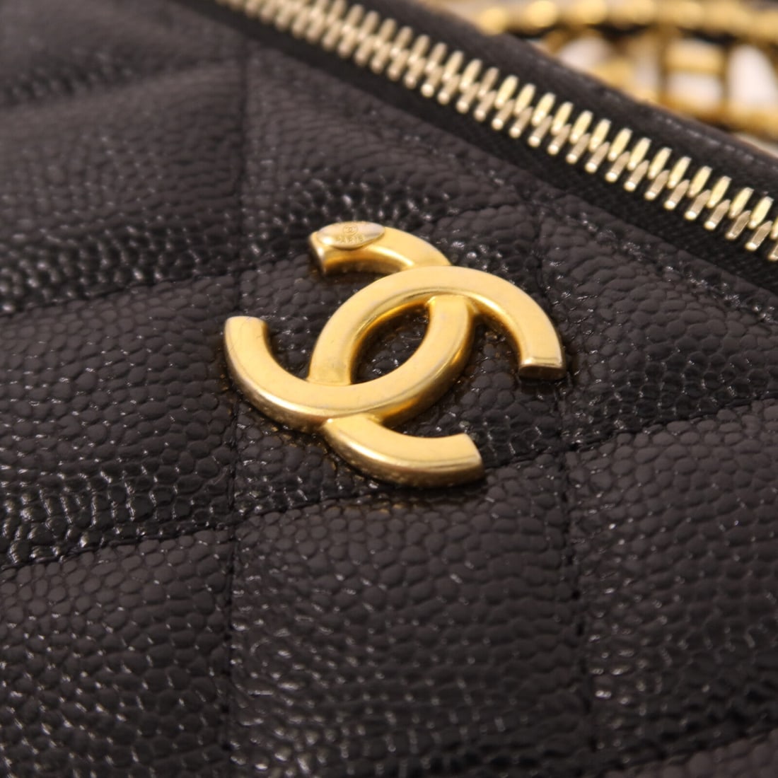 Chanel Vanity Top Handle Black - 12