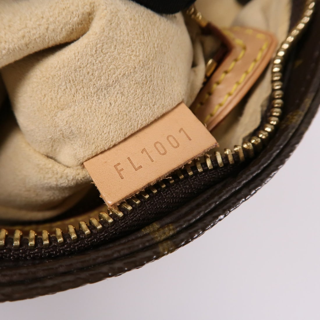 Louis Vuitton Looping MM Brown - 8