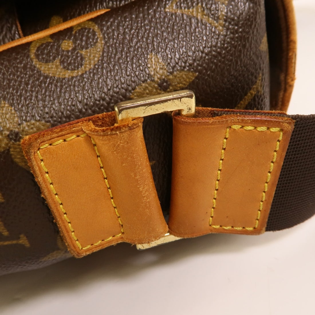 Louis Vuitton Abbesses Brown - 15