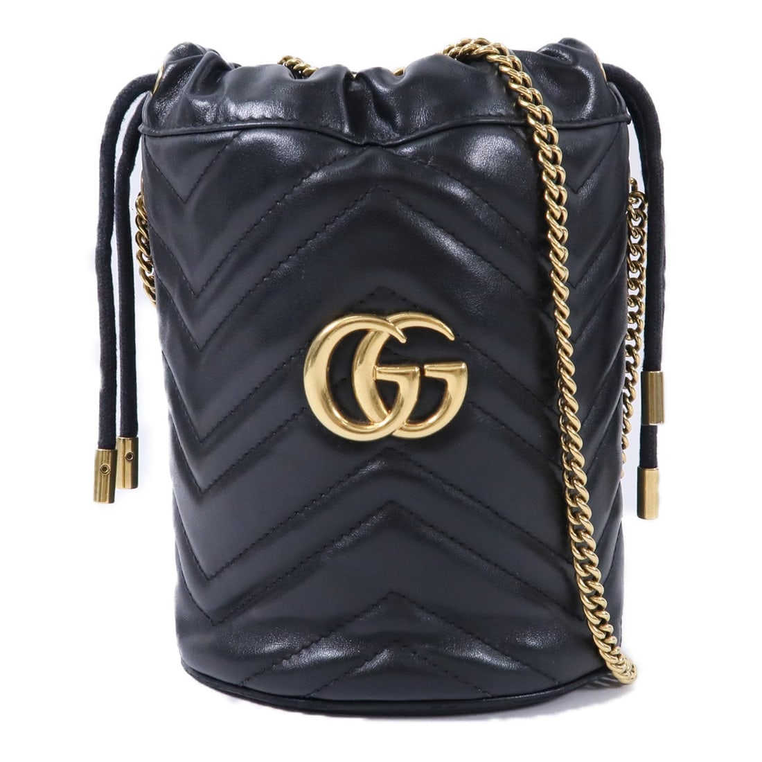 Gucci Marmont Mini Bucket Black: GG Marmont mini bucket chain shoulder bag 575163 in black calfskin with gold hardware; 13 x 18 x 11 cm.
