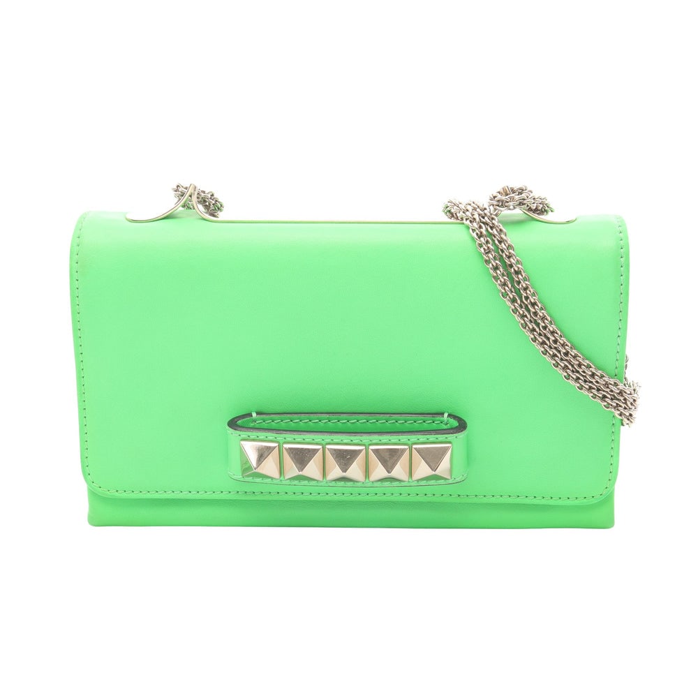 Valentino Va Va Voom Green: Valentino Garavani Va Va Voom Chain Shoulder Bag. Color: Light Green. Material: Leather. Size: 24 X 14.5 X 3/3 Cm. Double Strap: 62 Cm. Single Strap: 116 Cm.