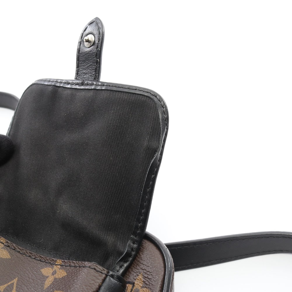 LV Christopher Wearable Wallet - 8