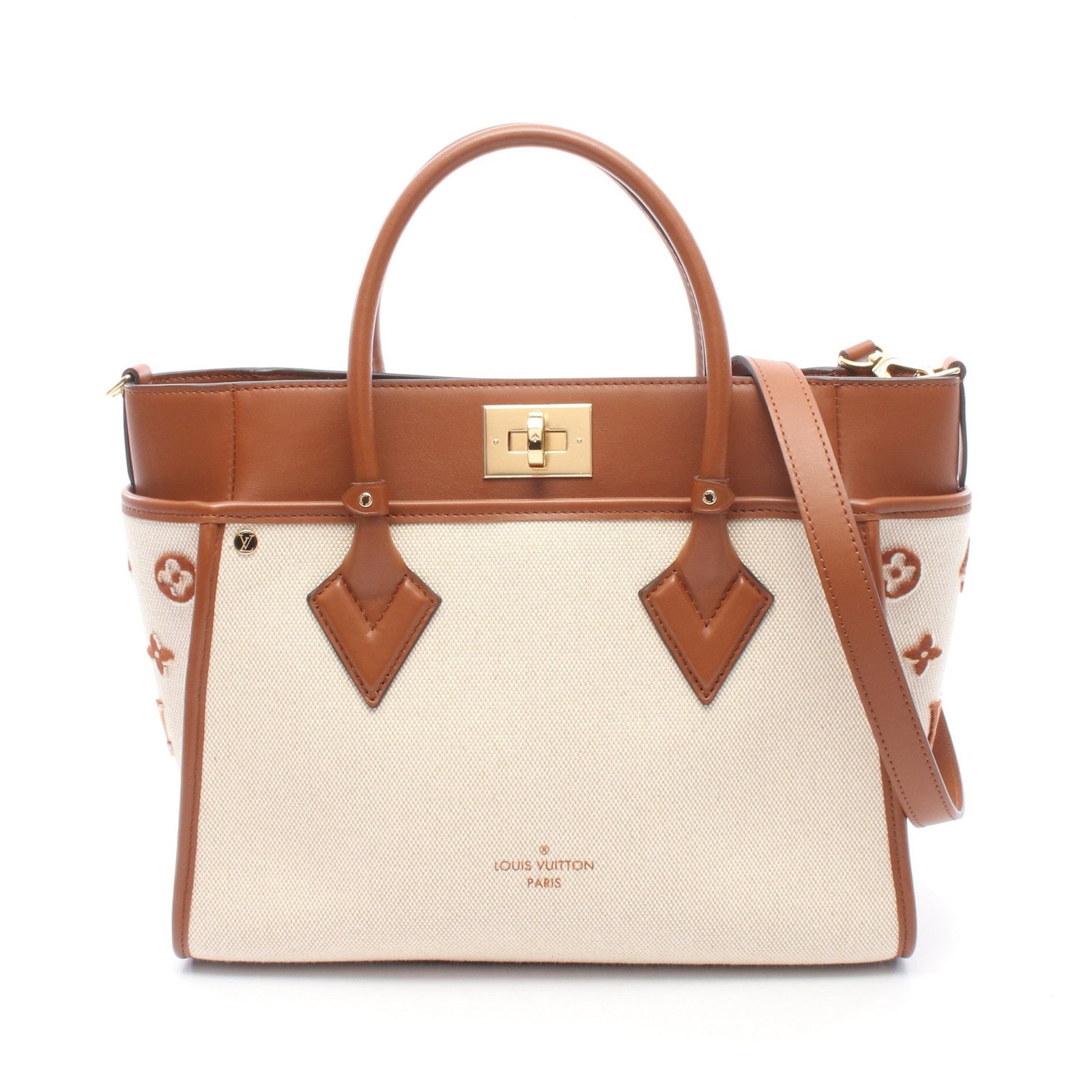 LV On My Side MM 2WAY Beige: Authentic and authenticated Louis Vuitton On My Side MM Monogram taffeta Blanc 2WAY handbag in beige and brown canvas leather. Model M22191. Approx. 25H x 34/31W x 13D cm with 41 cm handle and 92-102
