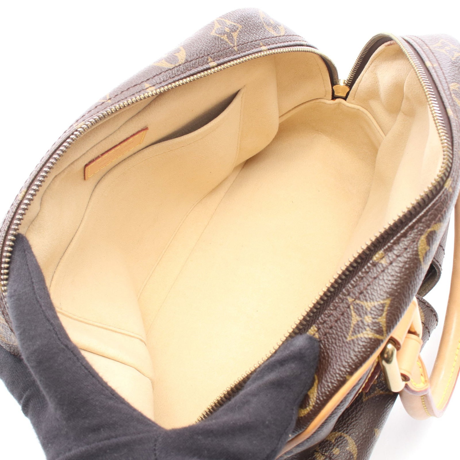 LV Manhattan PM Monogram Handbag - 3