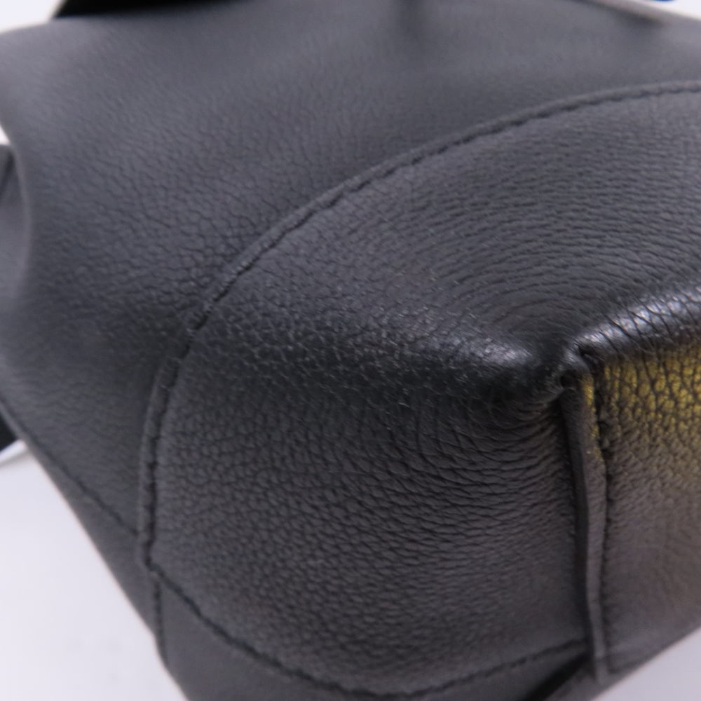 Louis Vuitton Lock Me Backpack - 7