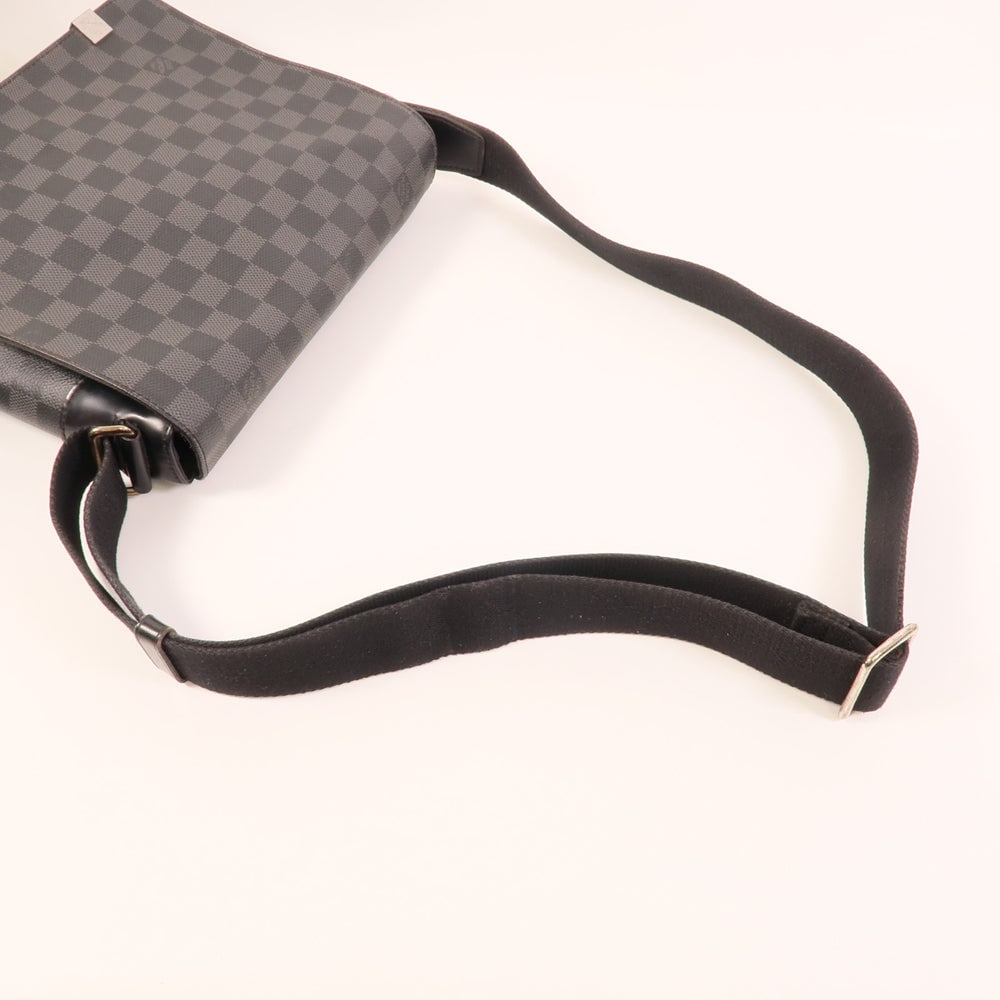 Louis Vuitton District PM Graphite - 5