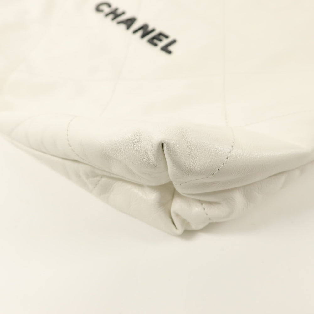 Chanel 22 Medium White - 16